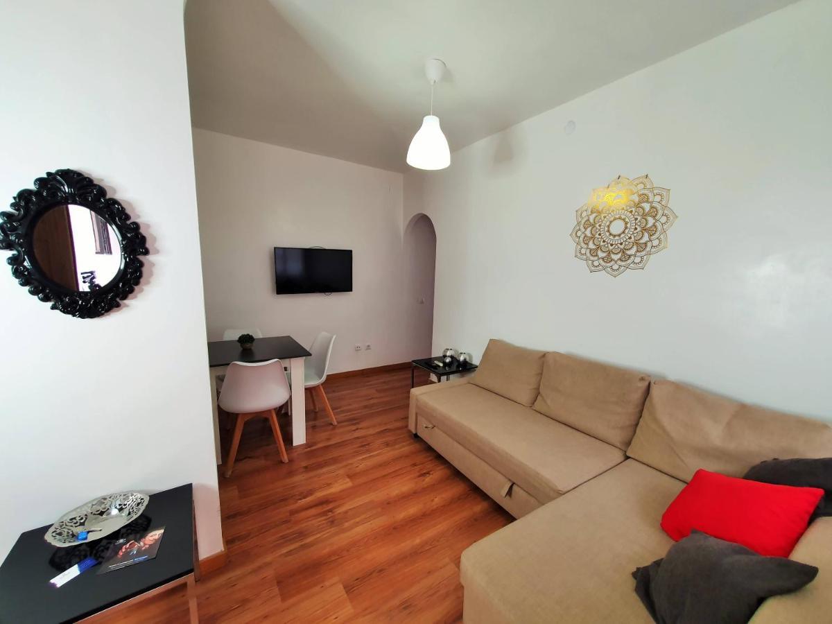 Toledorooms Estrella Con Azotea En El Casco Apartament