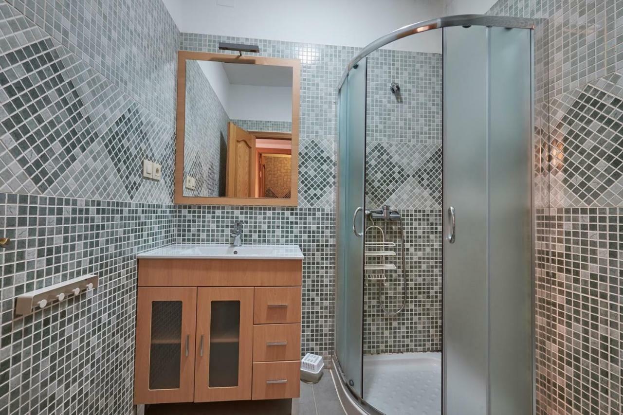 Apartament Toledorooms Estrella Con Azotea En El Casco *